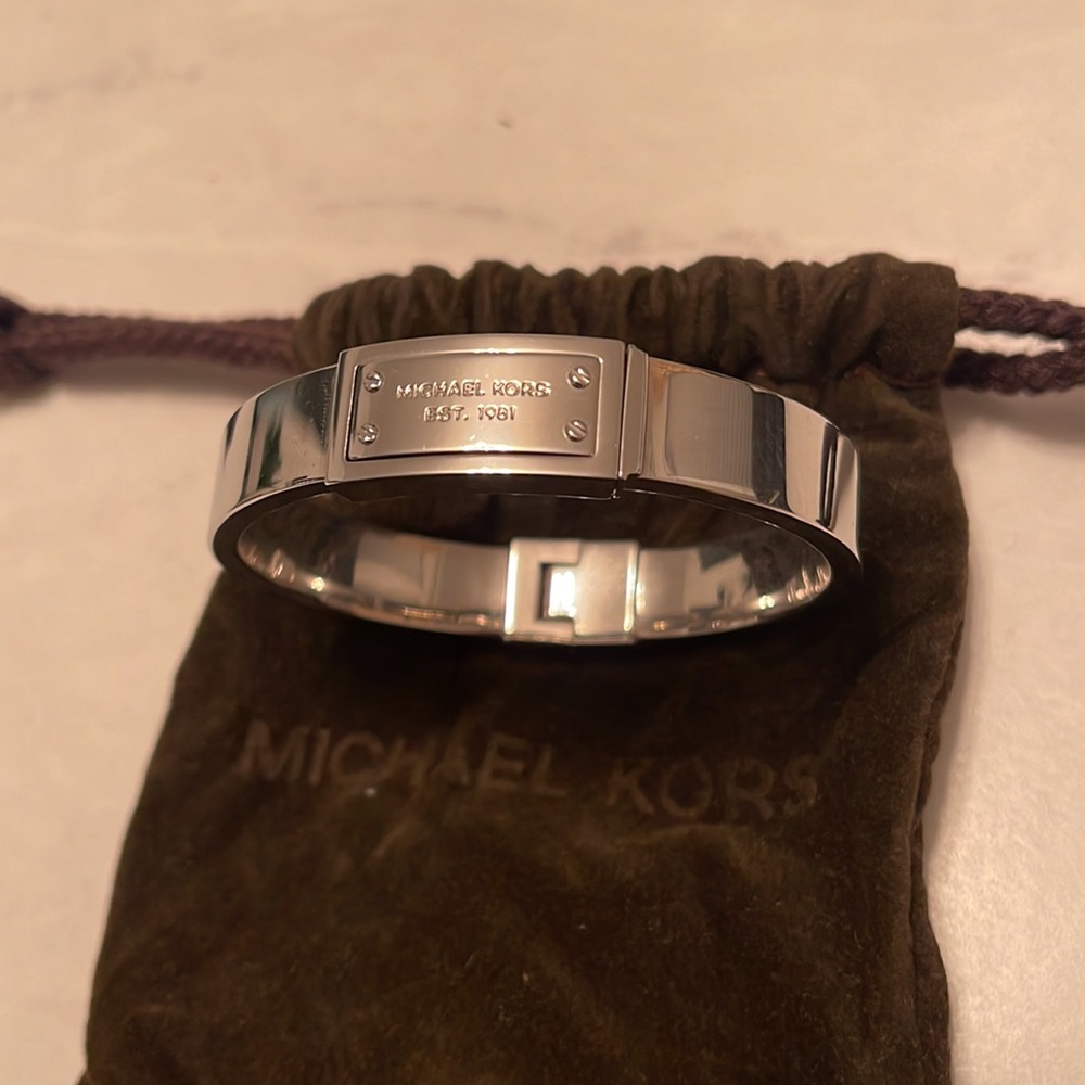 Micheal Kors bracelet